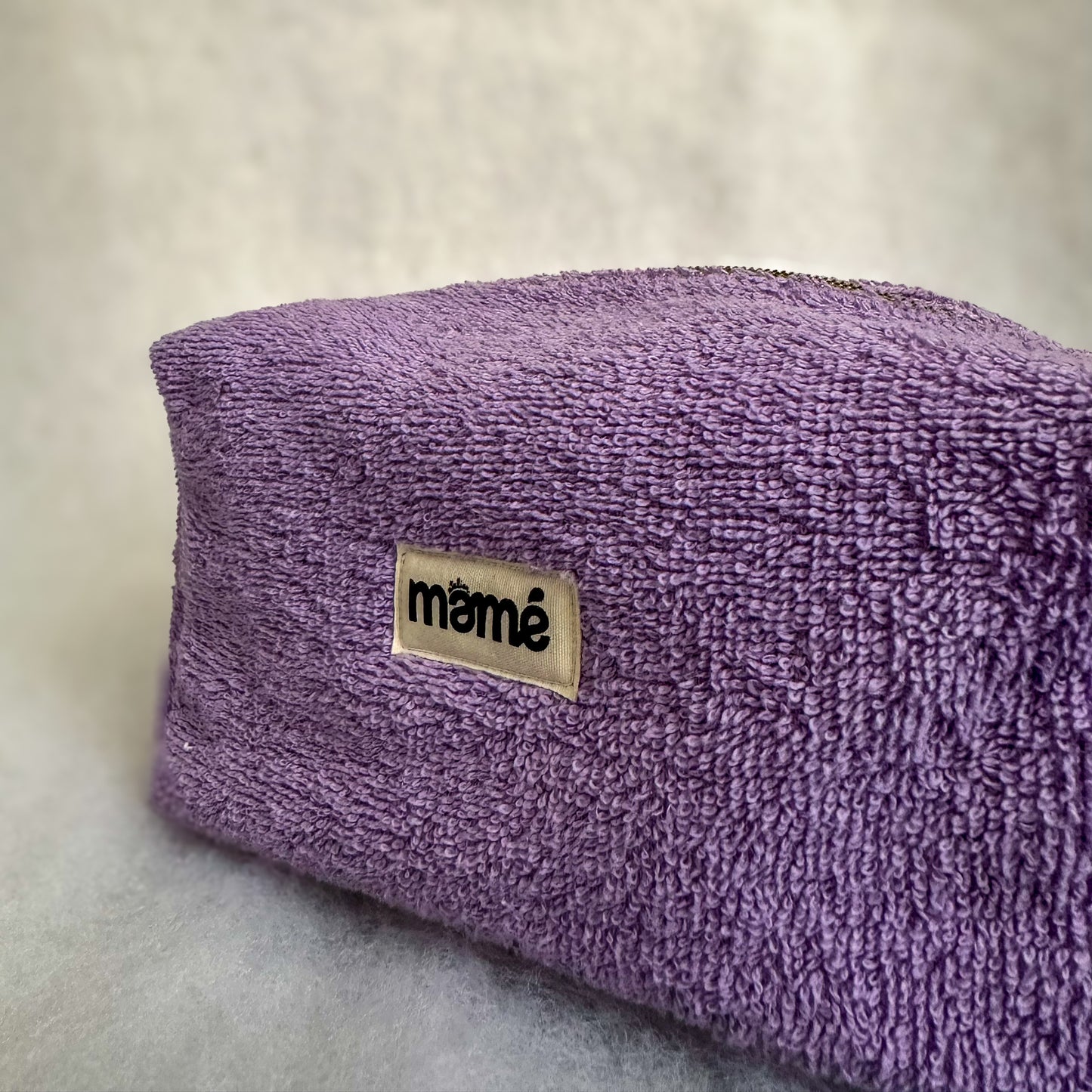 La trousse en éponge LILAS
