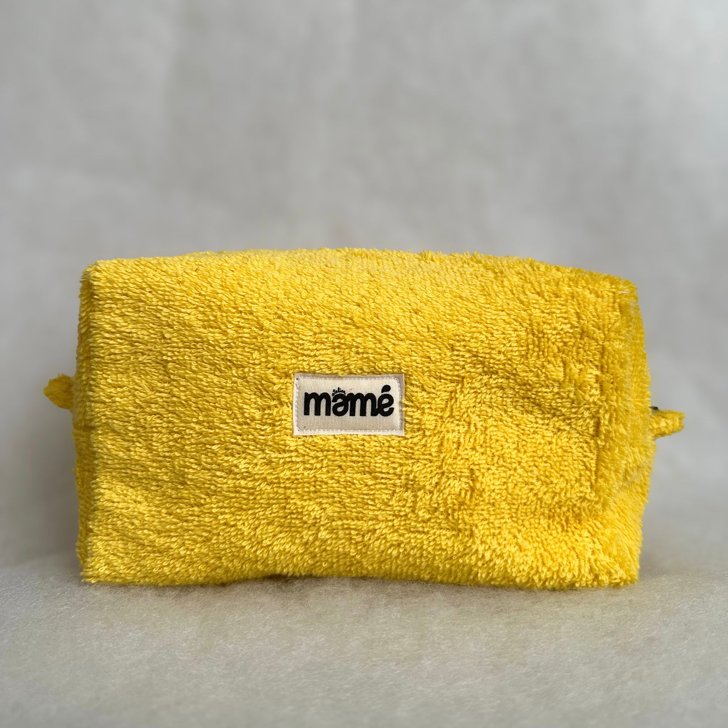 La trousse en éponge JAUNE