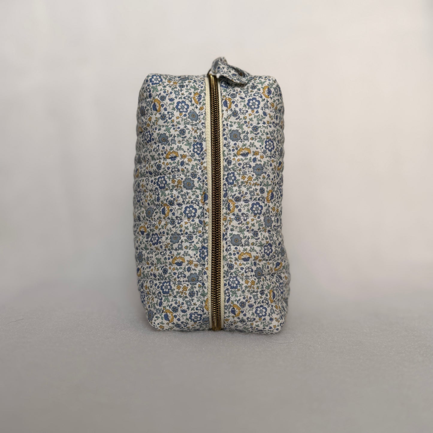 La trousse FLEURS BLEUES